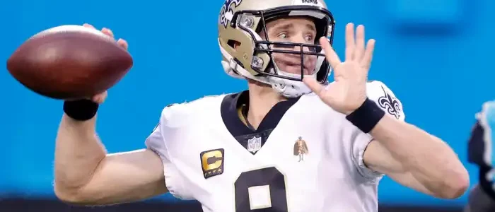 What Is A Quarterback In Football? Complete Analysis